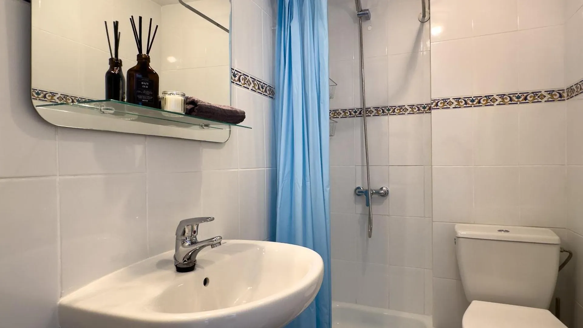 3 Bedrooms, 2 Bathrooms, Sea View, Pool, Tennis Court Arona  0*, Arona (Tenerife)