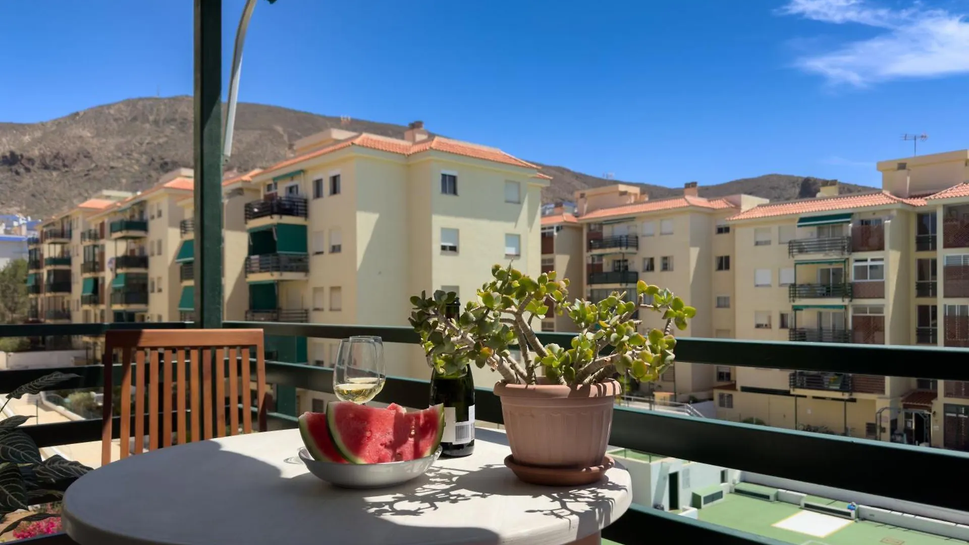 3 Bedrooms, 2 Bathrooms, Sea View, Pool, Tennis Court Arona  Διαμέρισμα Arona (Tenerife)