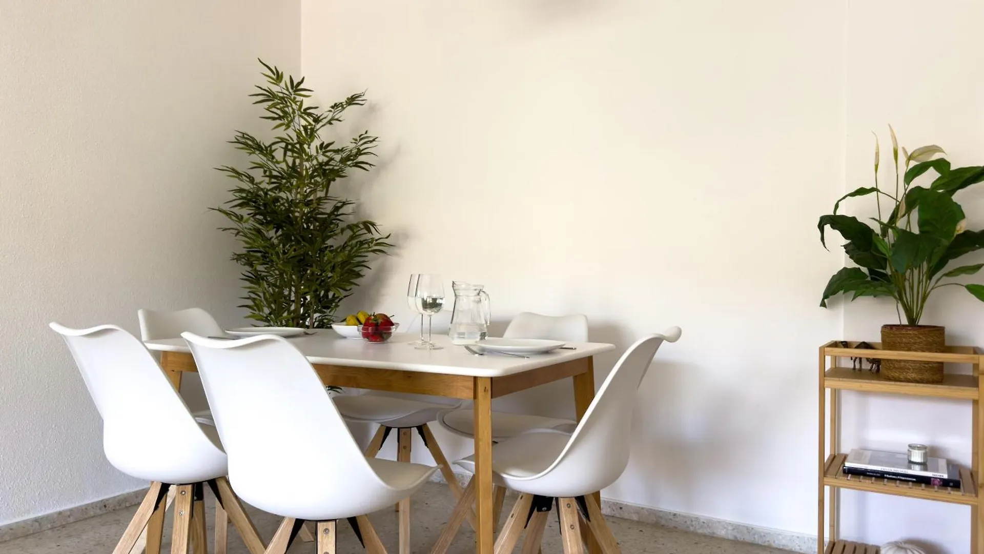 Apartamento 3 Bedrooms, 2 Bathrooms, Sea View, Pool, Tennis Court Arona